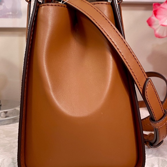 NWT Michael Kors Marilyn satchel and nwt wallet set. Dahlia and luggage - Picture 10 of 15